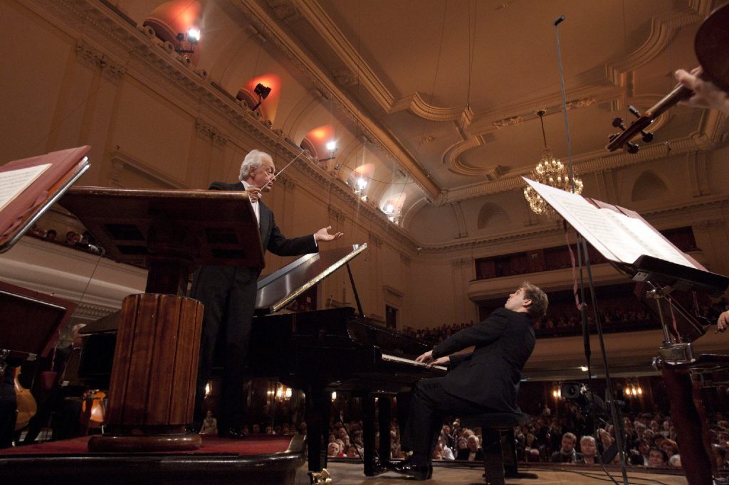 International-Chopin-Piano-Competition-–-backstage-27